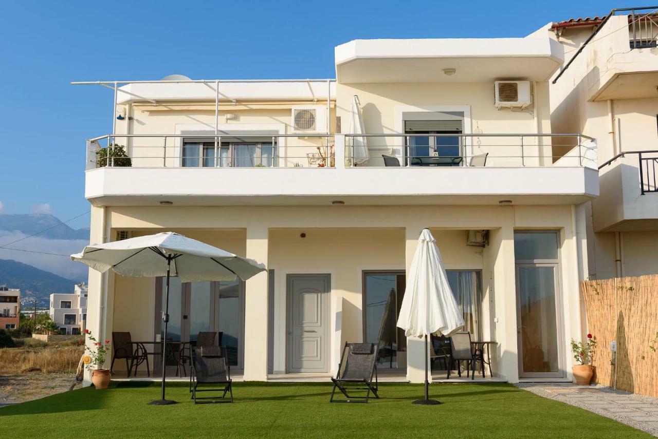 Coral Sea Apartment Kokkinos Pyrgos Exterior foto