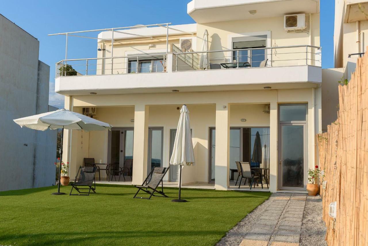 Coral Sea Apartment Kokkinos Pyrgos Exterior foto